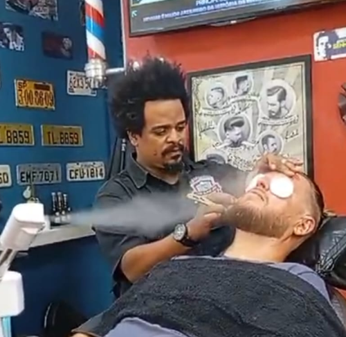 Barba com Vapor de Ozônio